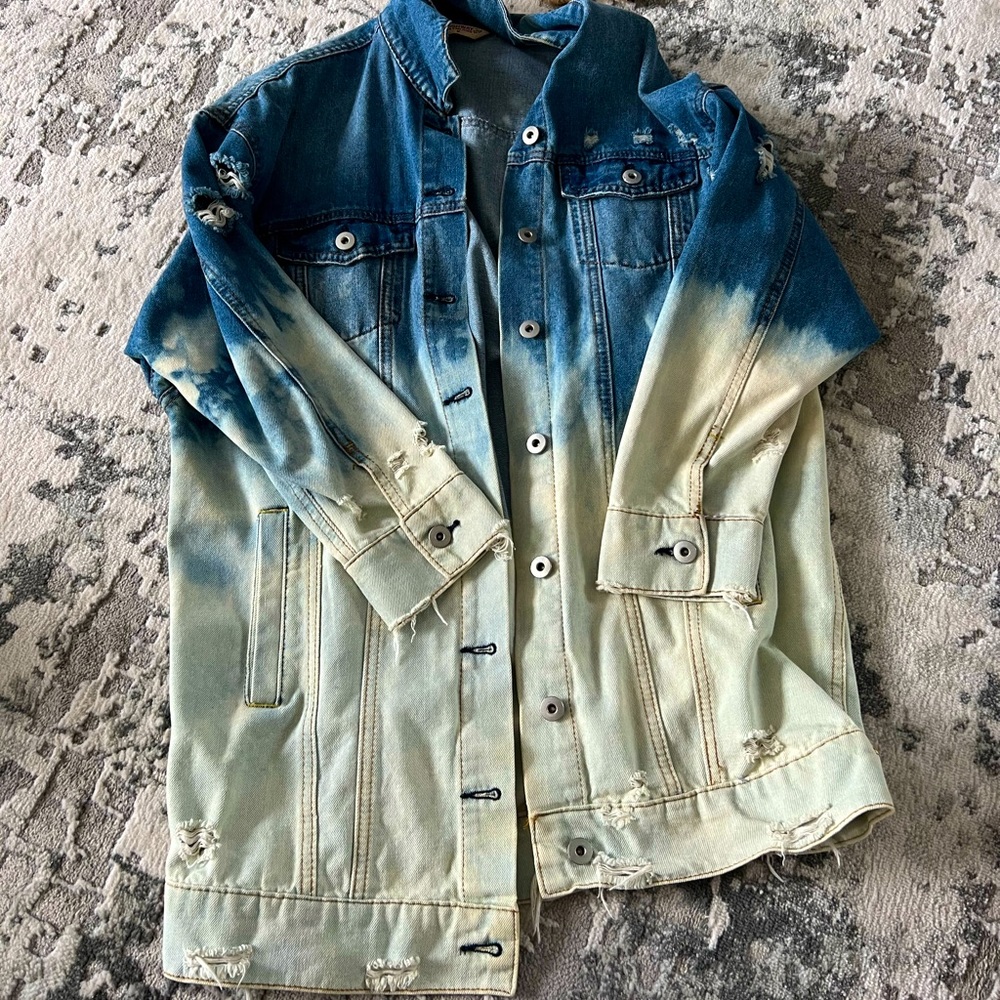 Womens vintage white washed jean jacket